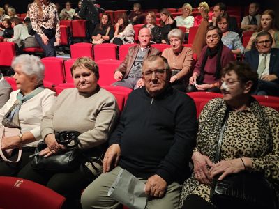 Wyjazd do Teatru Muzycznego