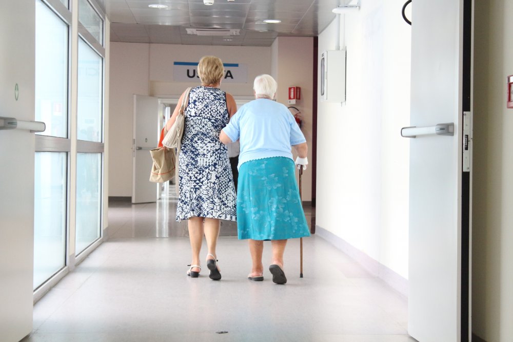 Informacja Głównego Inspektora Sanitarnego dla seniorów